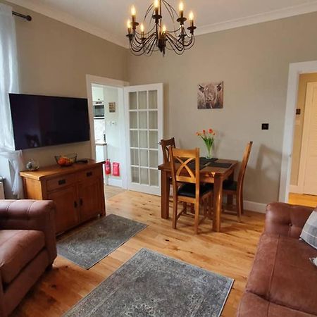 Smart & Stylish Holiday Apartment In The City Centre Inverness Exterior foto