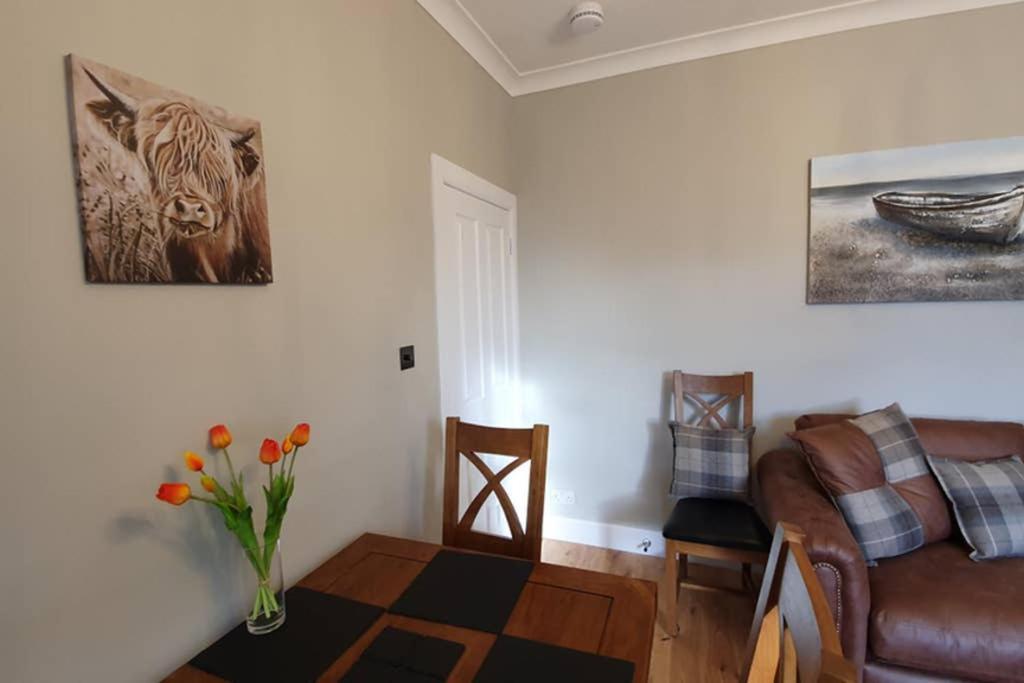 Smart & Stylish Holiday Apartment In The City Centre Inverness Exterior foto